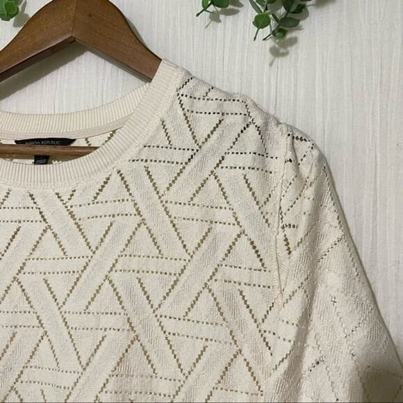 Banana Republic Geo Lace Sweatshirt Cream Size Small - Picture 3 of 13